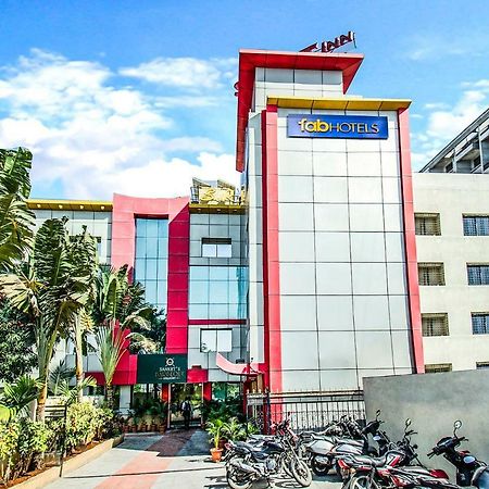 Fabhotel Prime Sanket Inn, Phoenix Mall Хіньеваді Екстер'єр фото